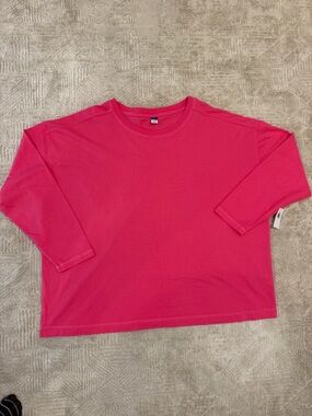 Old Navy Hot Pink Long Sleeve Top